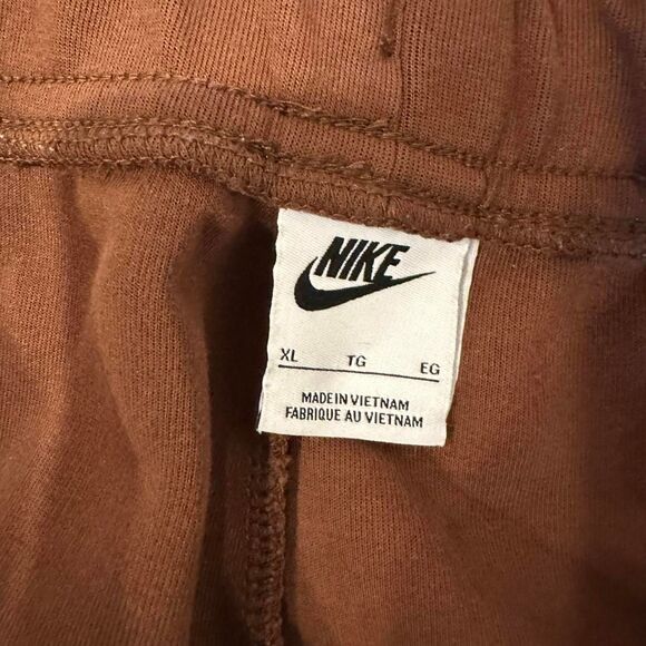 Brown Nike Tech Fleece Brown Uncuffed baggy sweatpants - Picture 3 of 4